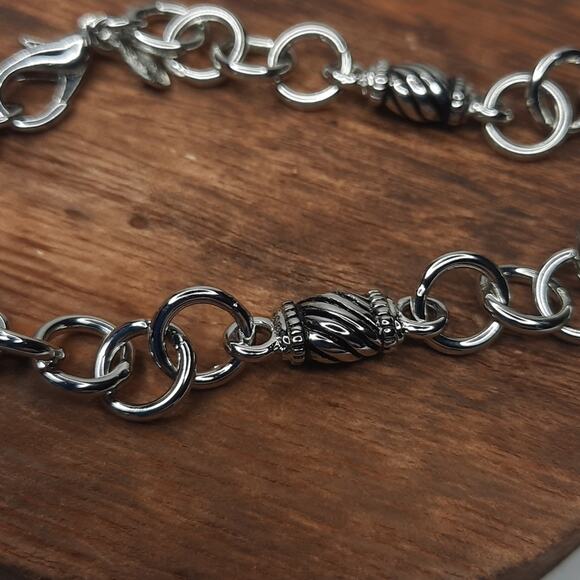 Silver Tone Chain Bracelet - Picture 2 of 4